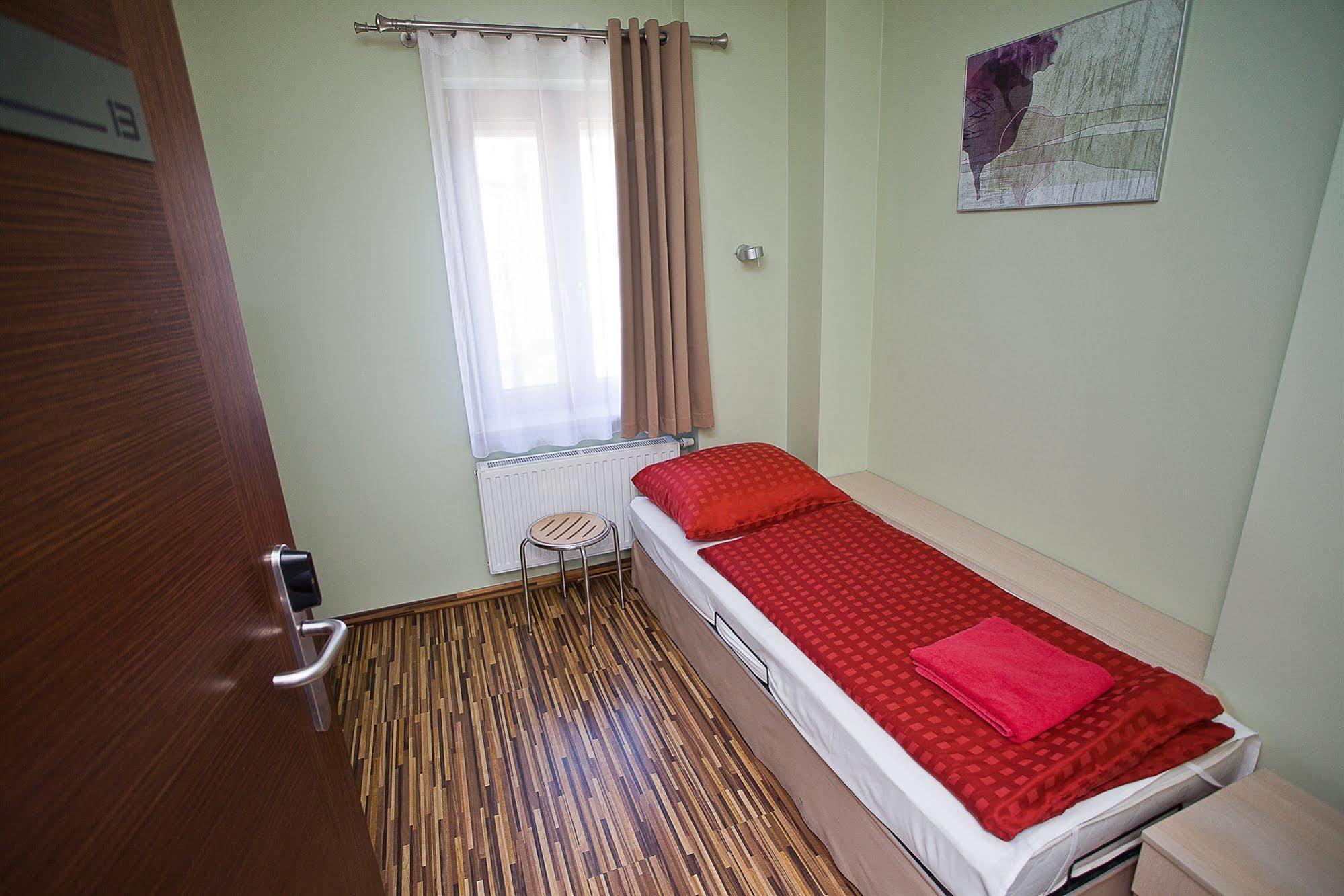 Bed and Breakfast Great Polonia Dwarf Breslau Exterior foto