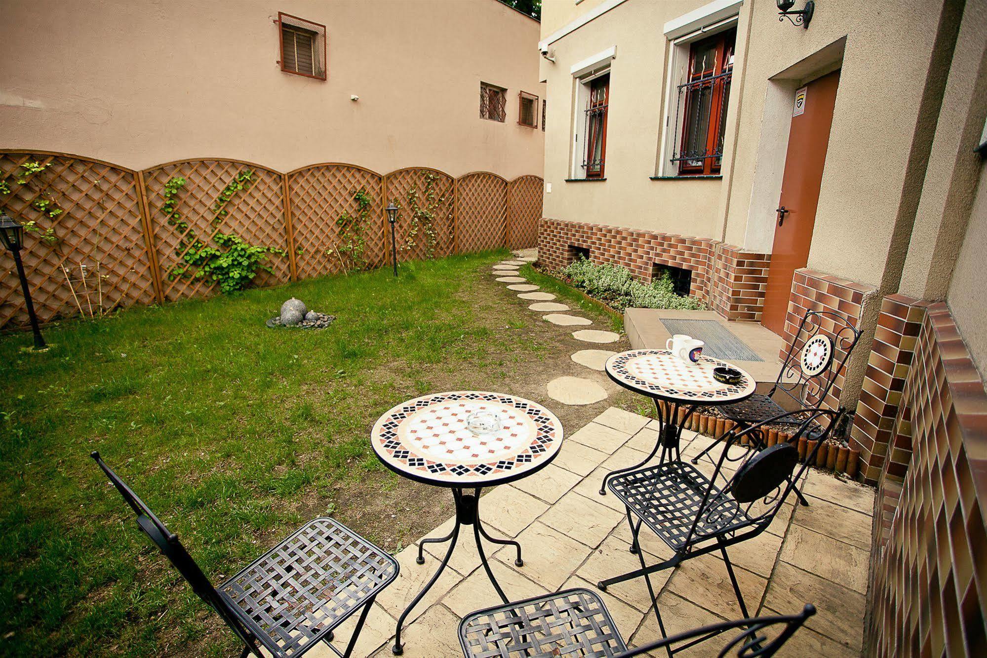 Bed and Breakfast Great Polonia Dwarf Breslau Exterior foto